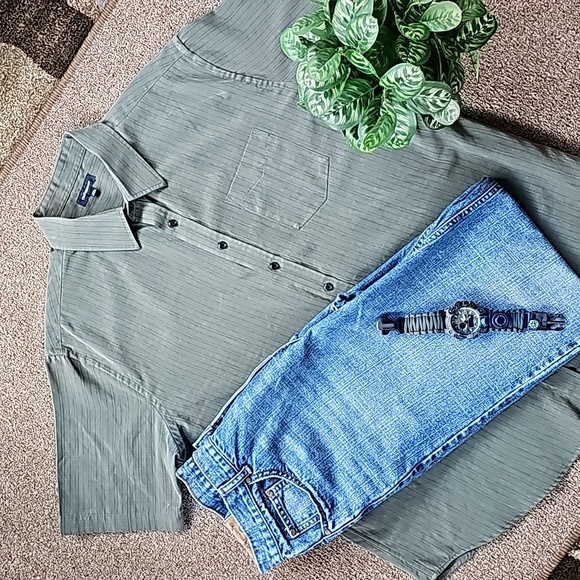 Men's Button Down Shirt - Picture 16 of 16